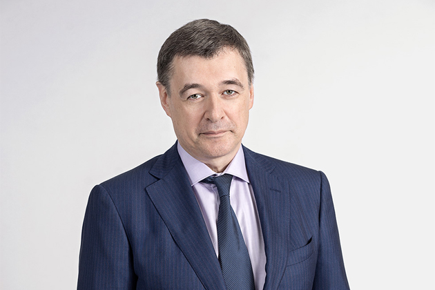 Специальный приз жюри за многолетнее и плодотворное служение слову получил президент «Газпром-Медиа Радио» Юрий Костин