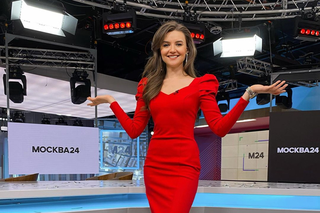 Телеведущая Анна Хрупина на канале «Москва 24»